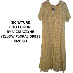 Signature Collection by Vicki Wayne Yellow Floral Dress Size 20